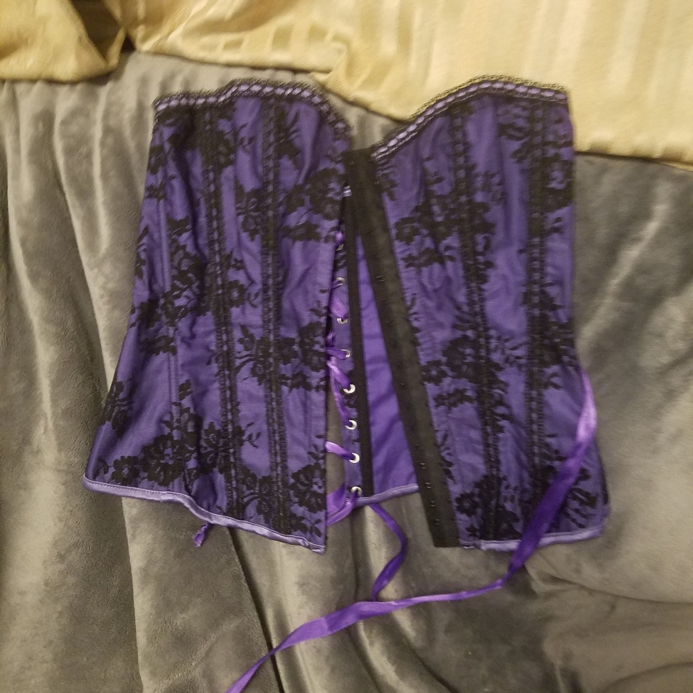 Corset